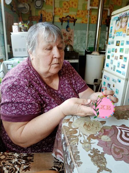 Небольшая история о том, как соцработники отделения социально-бытового обслуживания на дому № 2 готовились встречать Пасху.